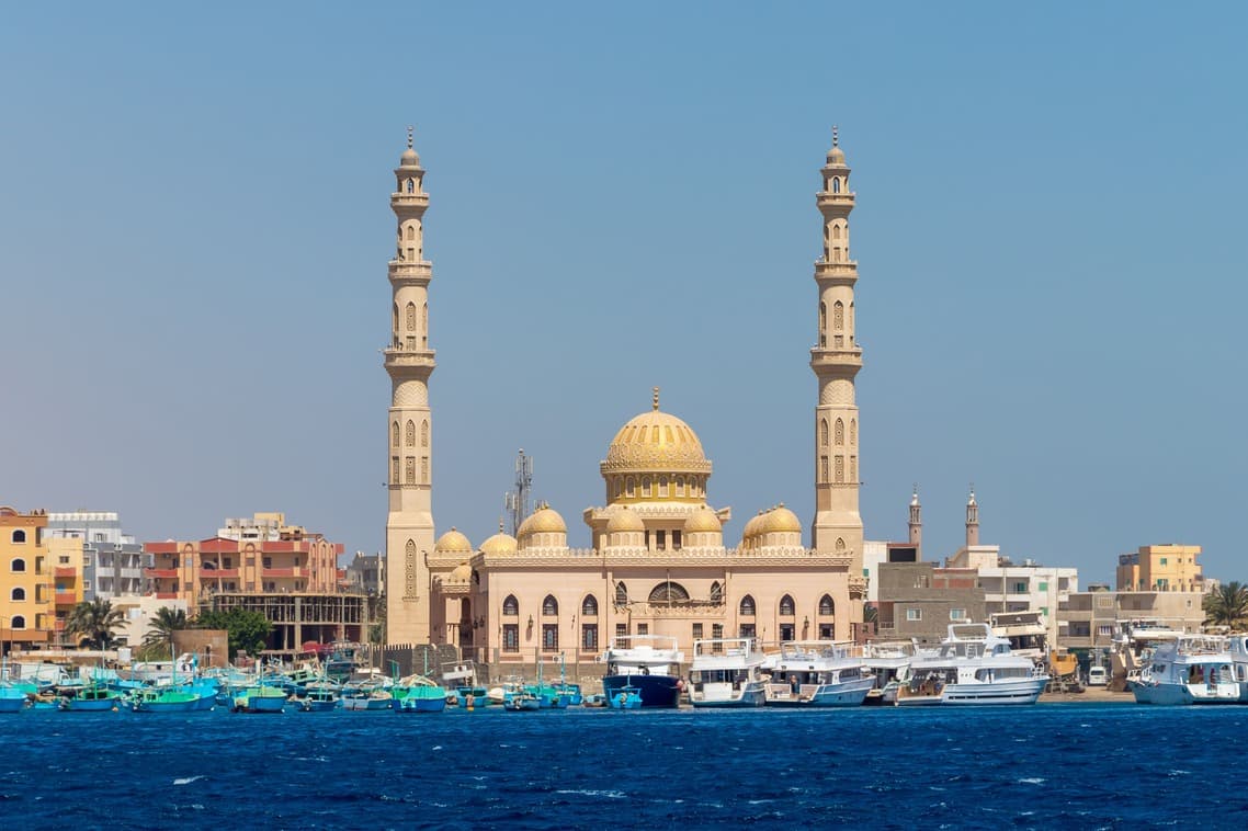 12-Day Grand Egypt & Nile Cruise: Mediterranean Heritage to Sahara Desert