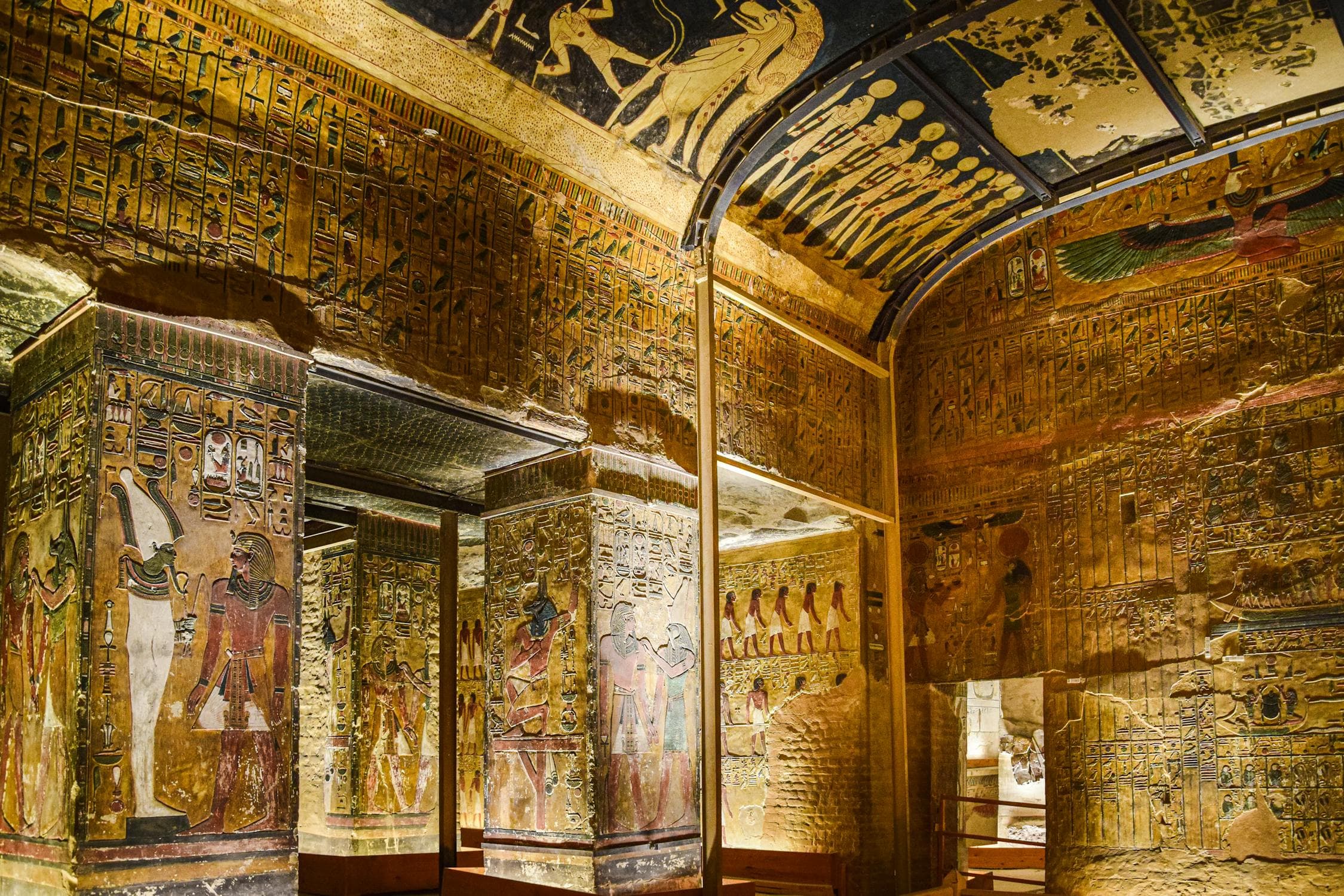Wonders of Egypt: Cairo, Alexandria, Luxor & Hurghada Highlights